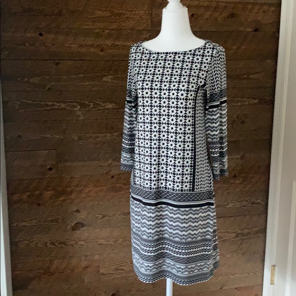 Black and white geometric dress